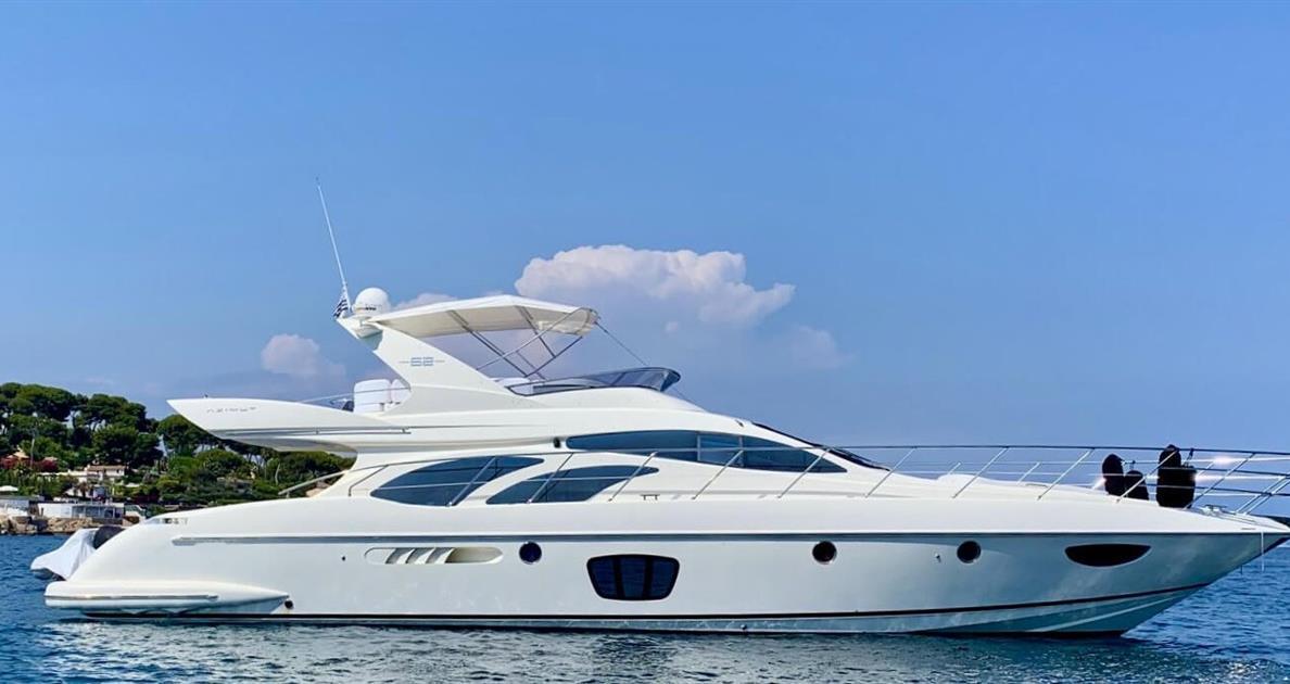 Azimut 62