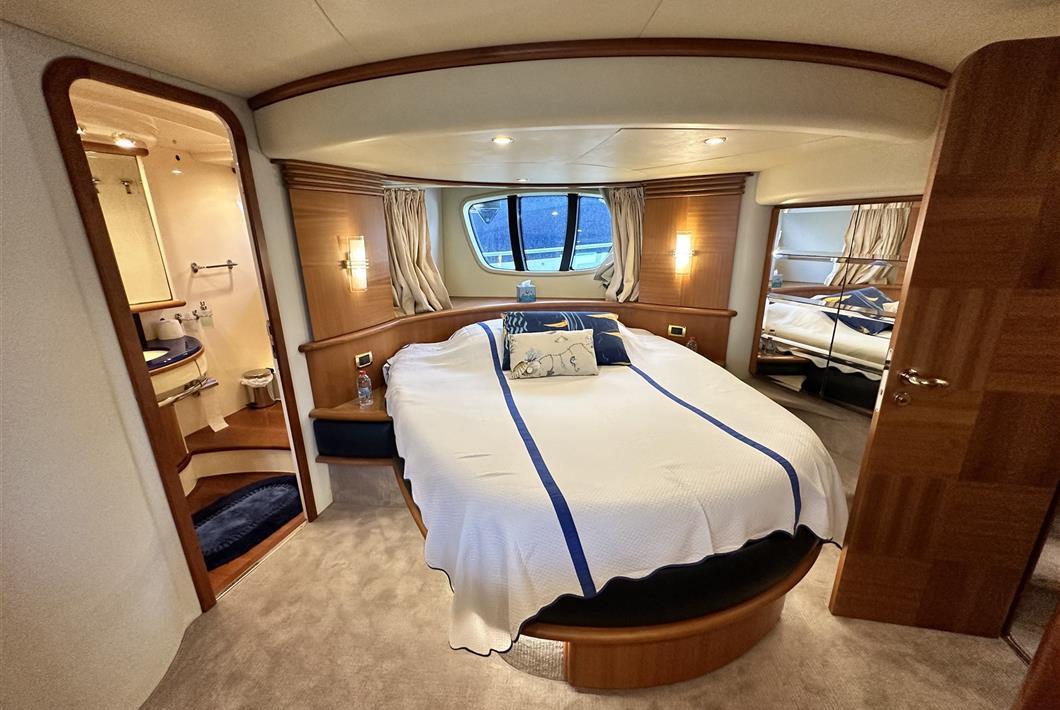 Azimut 62 - Photo 8